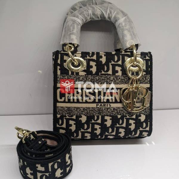 lady dior bag