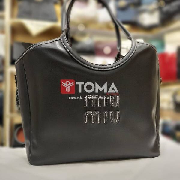 BLACK LVY LEATHER BAG