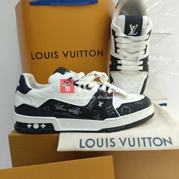 louis vuitton trainer shoes black and white