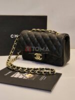 CHANEL CLASSIC FLAP BAG - Image 2
