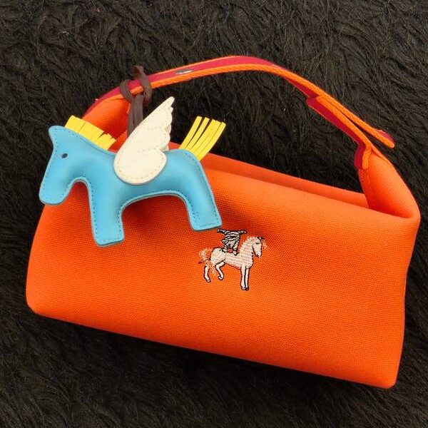 bride-a-brac cabriole case bag