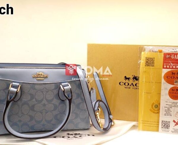 DARCIE CARRYALL