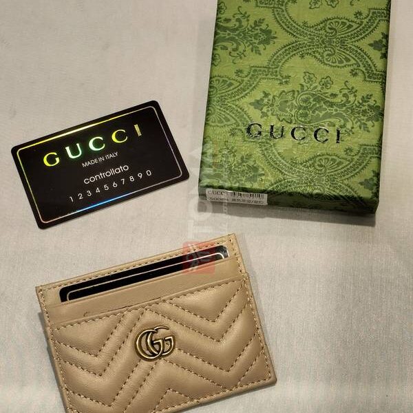 GUCCI CARDHOLDER 4417