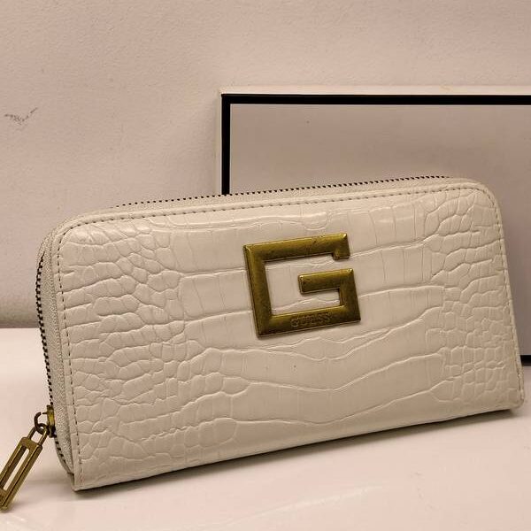 GUESS W L 2799