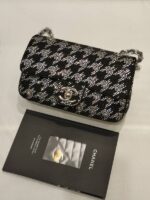 CLASSIC MINI FLAP HOUNDSTOOTH BAG - Image 2