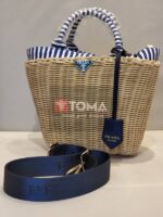 plaque woven tote bag - Image 2