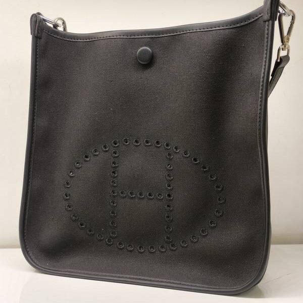 HERMES 6879-1