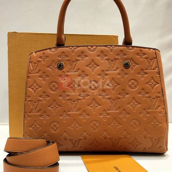 monogram montaige