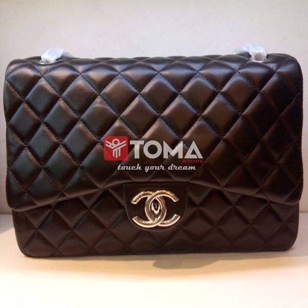CHANEL CLASSIC FLAP BAG