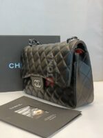 CHANEL CLASSIC FLAP BAG - Image 2
