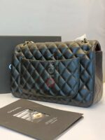 CHANEL CLASSIC FLAP BAG - Image 6