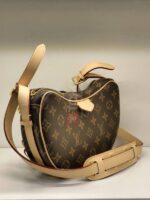 croissant mm monogram canvas - Image 3