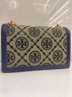 T MONOGRAM JACQUARD BAG - Image 4