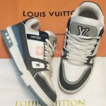 louis vuitton trainer shoes black and white