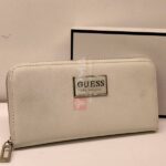 GUESS W L 2804