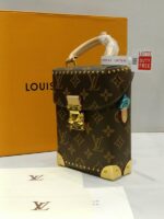 camera box other monogram canvas - Image 2