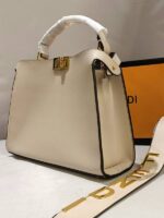 peekabo soft medium bag - Image 2