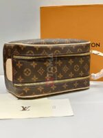 dopp kit toilet pouch monogram canvas - Image 2