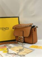 mini baguette leather bag - Image 3