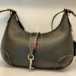 hamptons hobo singature canvas