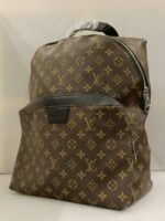 discovery backpack pm monogram canvas