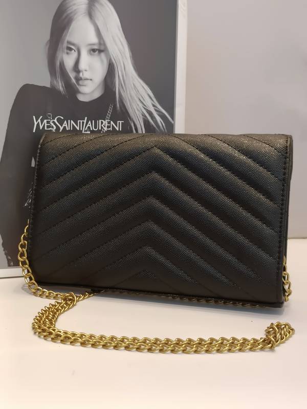 3650-3 cussandre matelasse large flap - Image 2