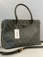 GUESS 241025