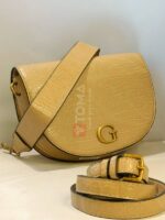 GUESS 665001