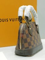 lv 468951 - Image 3