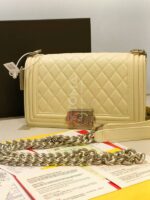 chanel 889651