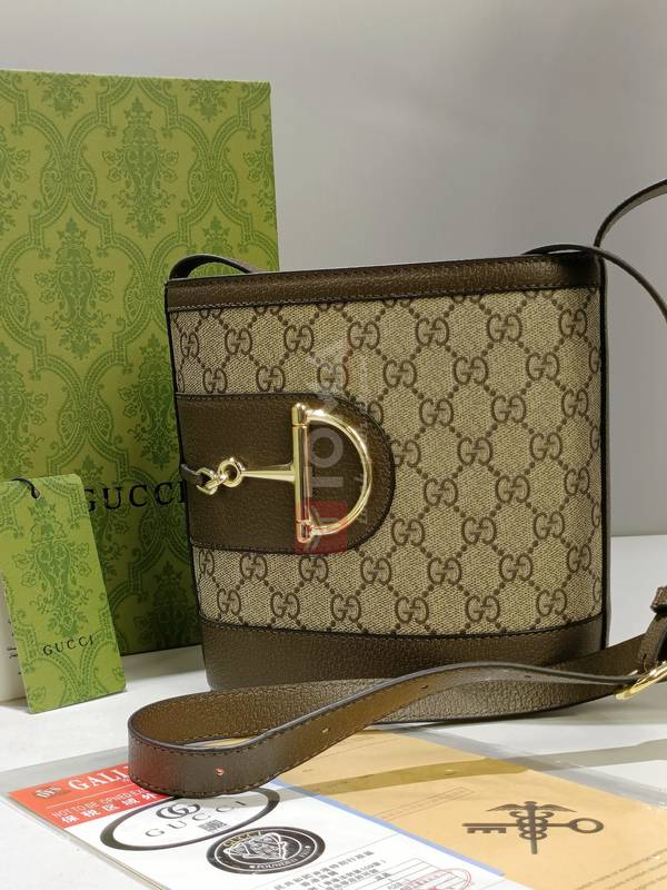 5037 gucci 8206891 - Image 1