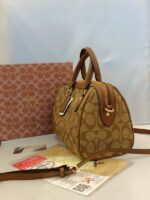 coach 2802 - Image 2