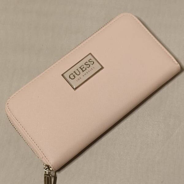 GUESS W L 5147