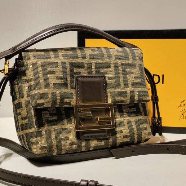 680791 fendi