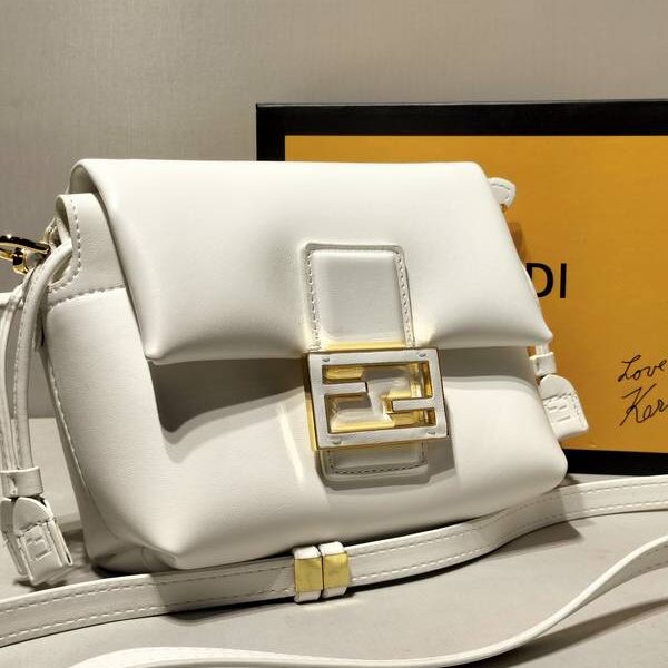 680792 fendi