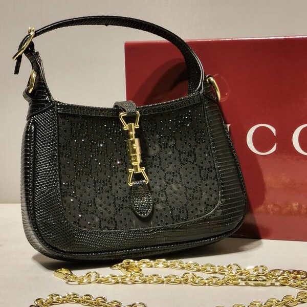 675799 gucci
