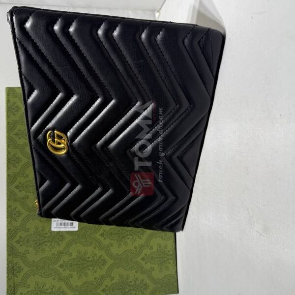 gucci clutch 8095