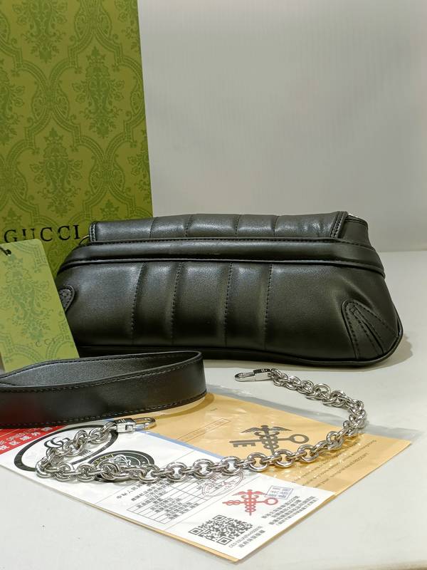 1745-3 GUCCI SMALL HORSEBIT CHAIN SHOULDER BAG - Image 3