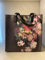 tedbaker 2001 - Image 3