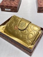 coach wallet 5437