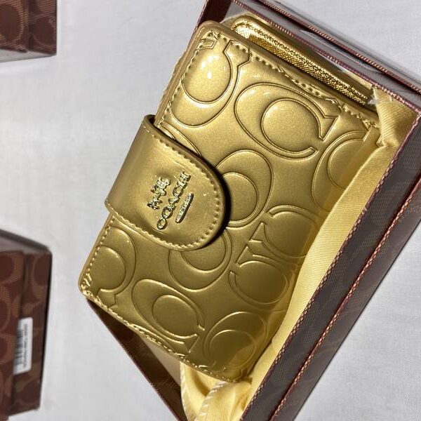 coach wallet 5437