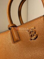 burberry 62172 - Image 3