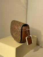 coach 151 - Image 3