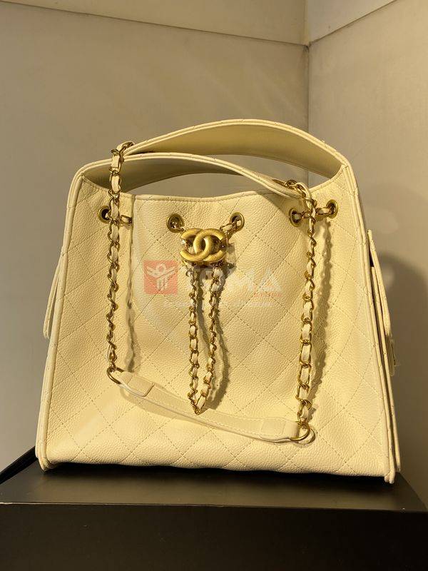 5587 240072 chanel - Image 1