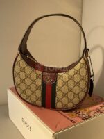 838463 gucci