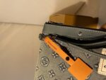 lv clutch 240720 - Image 2