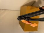 lv clutch 240720 - Image 3