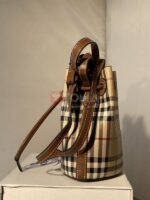burrbery 66926 - Image 2