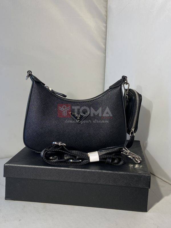 5689 prada 1928-1 - Image 1