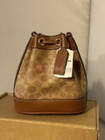 coach 1957 - Image 2